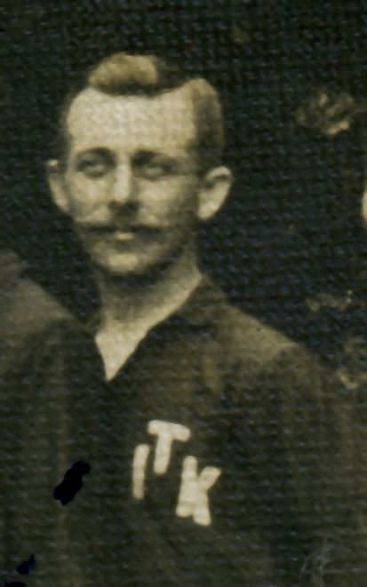 Mikul�sik Viktor